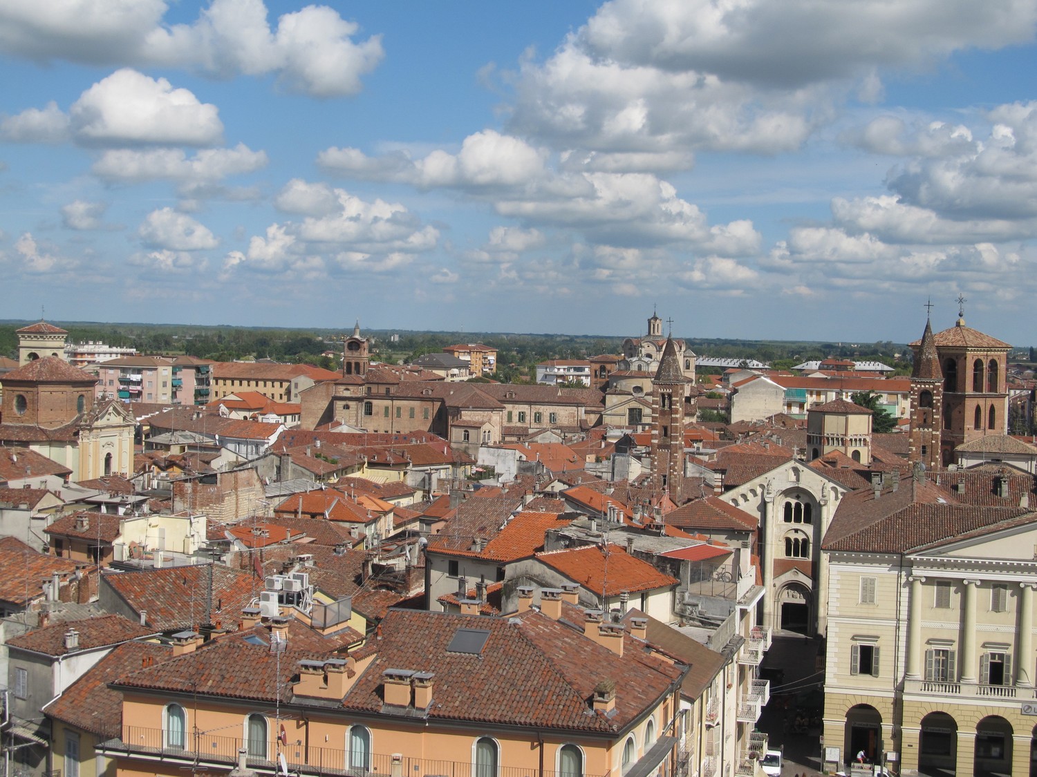 Giovedì la presentazione del progetto del Distretto Urbano del Commercio a Casale