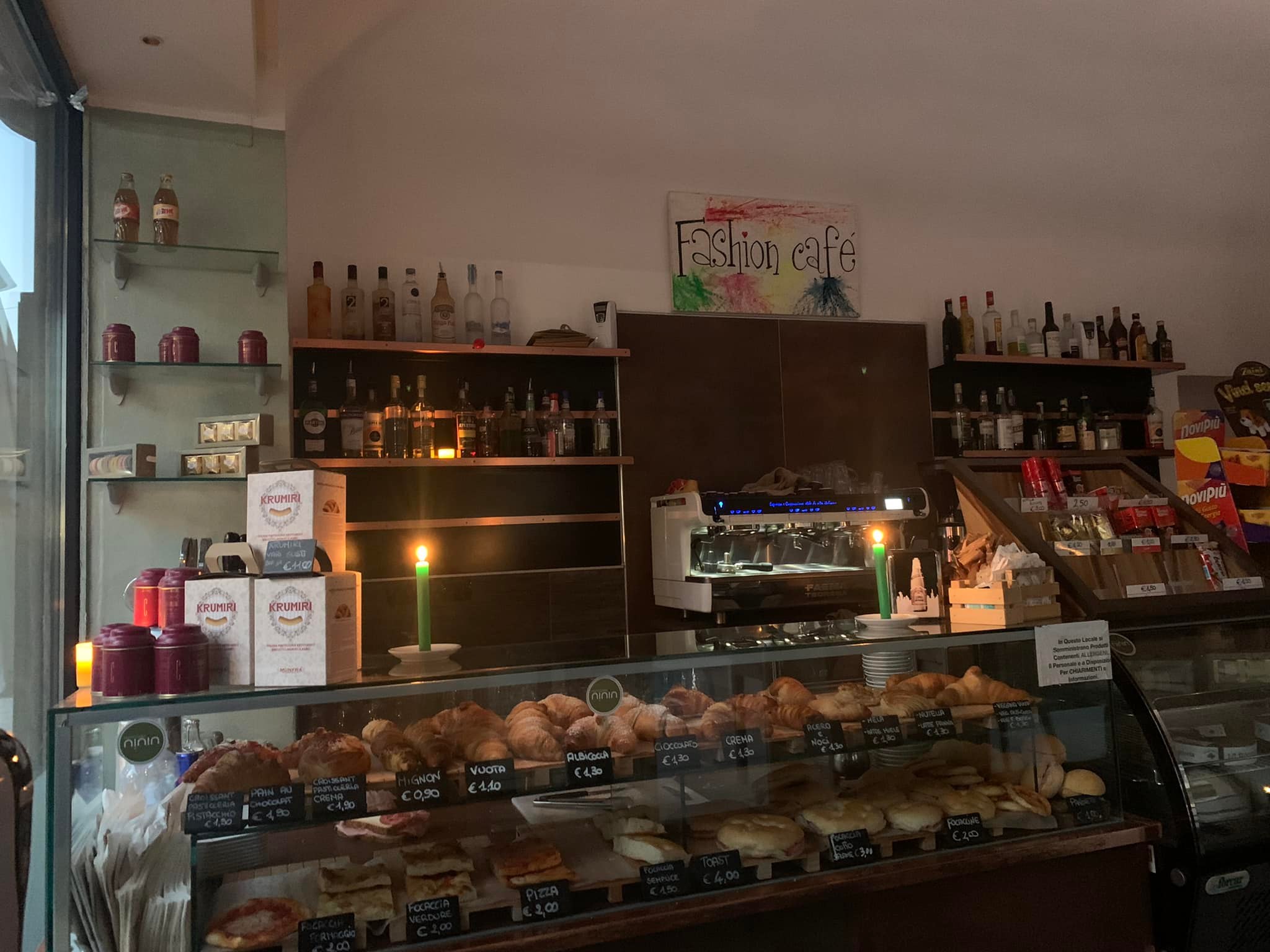 Le “Luci spente” dei commercianti di Valenza finiscono anche su Mediaset