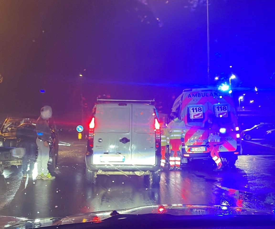 Incidente in viale Milite Ignoto: lunghe code in uscita da Alessandria