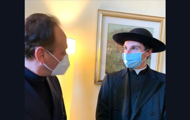 Don Alvise “il moderno sacerdote d’altri tempi” di Gavi che ha colpito il Governatore Cirio
