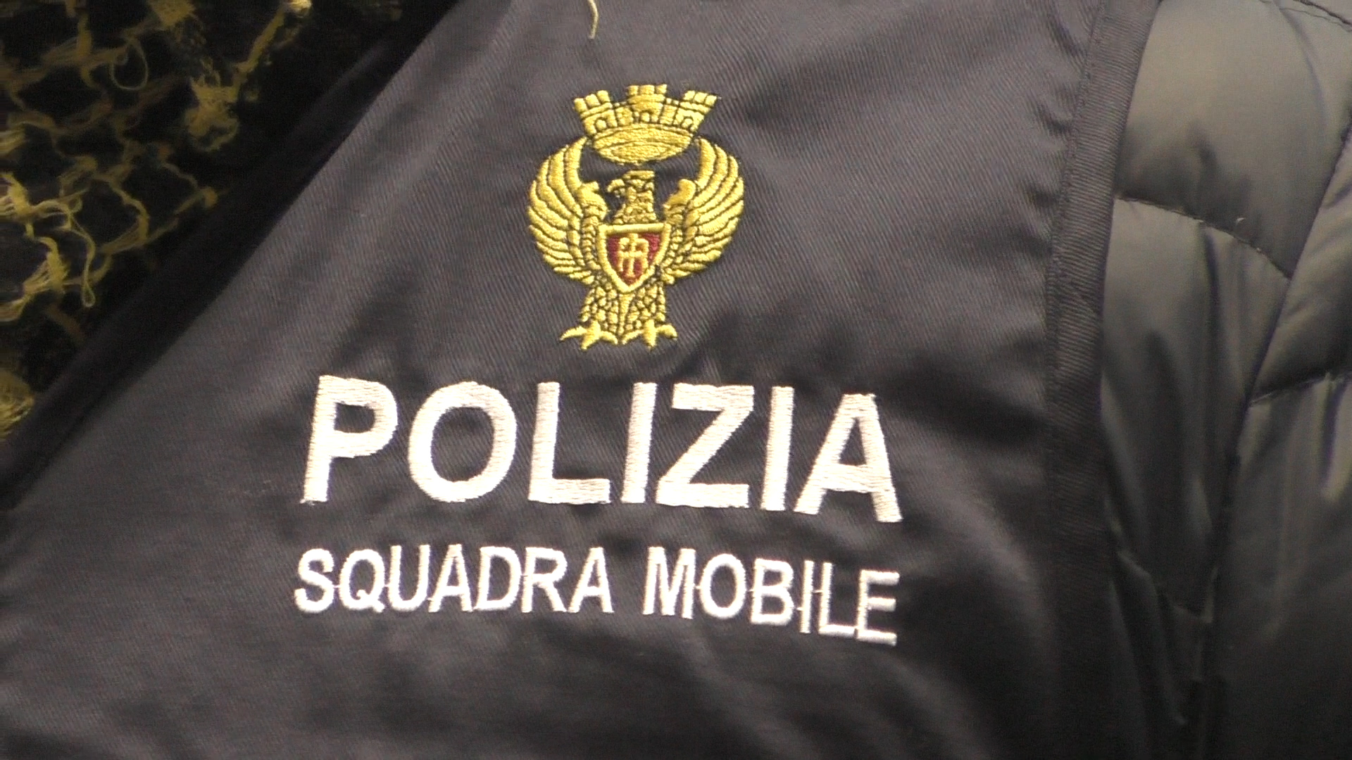 Arrestato per spaccio ad Alessandria: disoccupato ma in giro con grosse auto, abiti firmati e tre cellulari