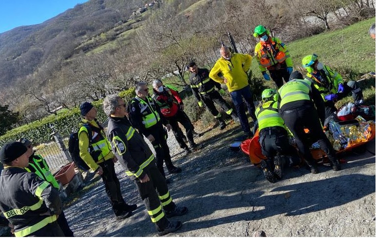 In gravi condizioni l’uomo di 83 anni ritrovato a Cabella Ligure