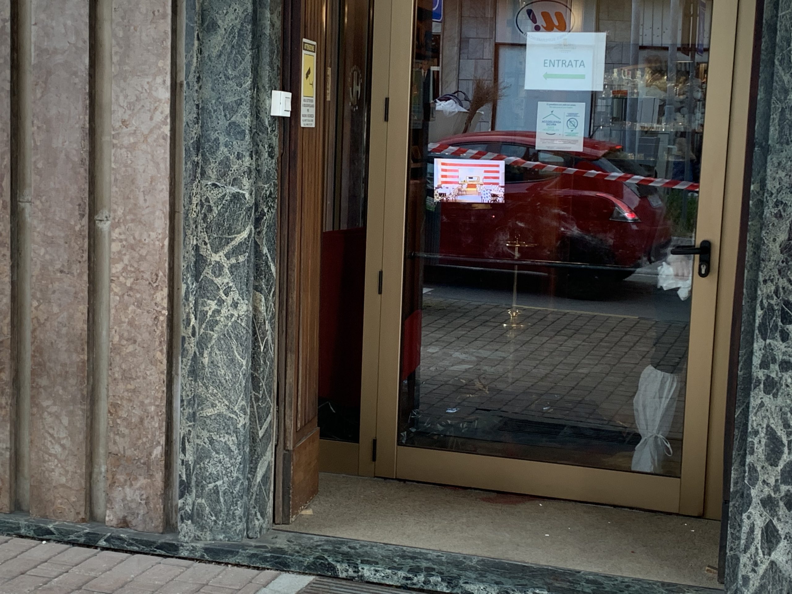 Omicidio Hotel Londra: il 46enne sospettato era stato bloccato in albergo. Aveva tentato la fuga