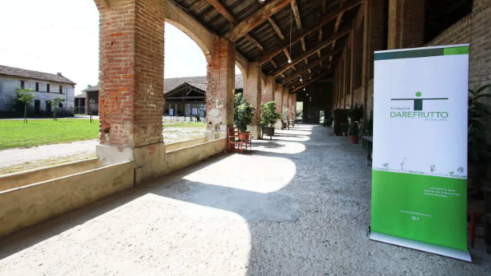 Aperitivo letterario a Pieve del Cairo: un incontro tra scrittori “pigri” e natura