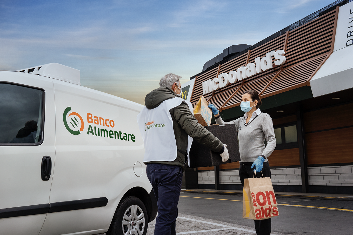 McDonald’s Valenza e Fondazione McDonald doneranno ai poveri 50 pasti alla settimana