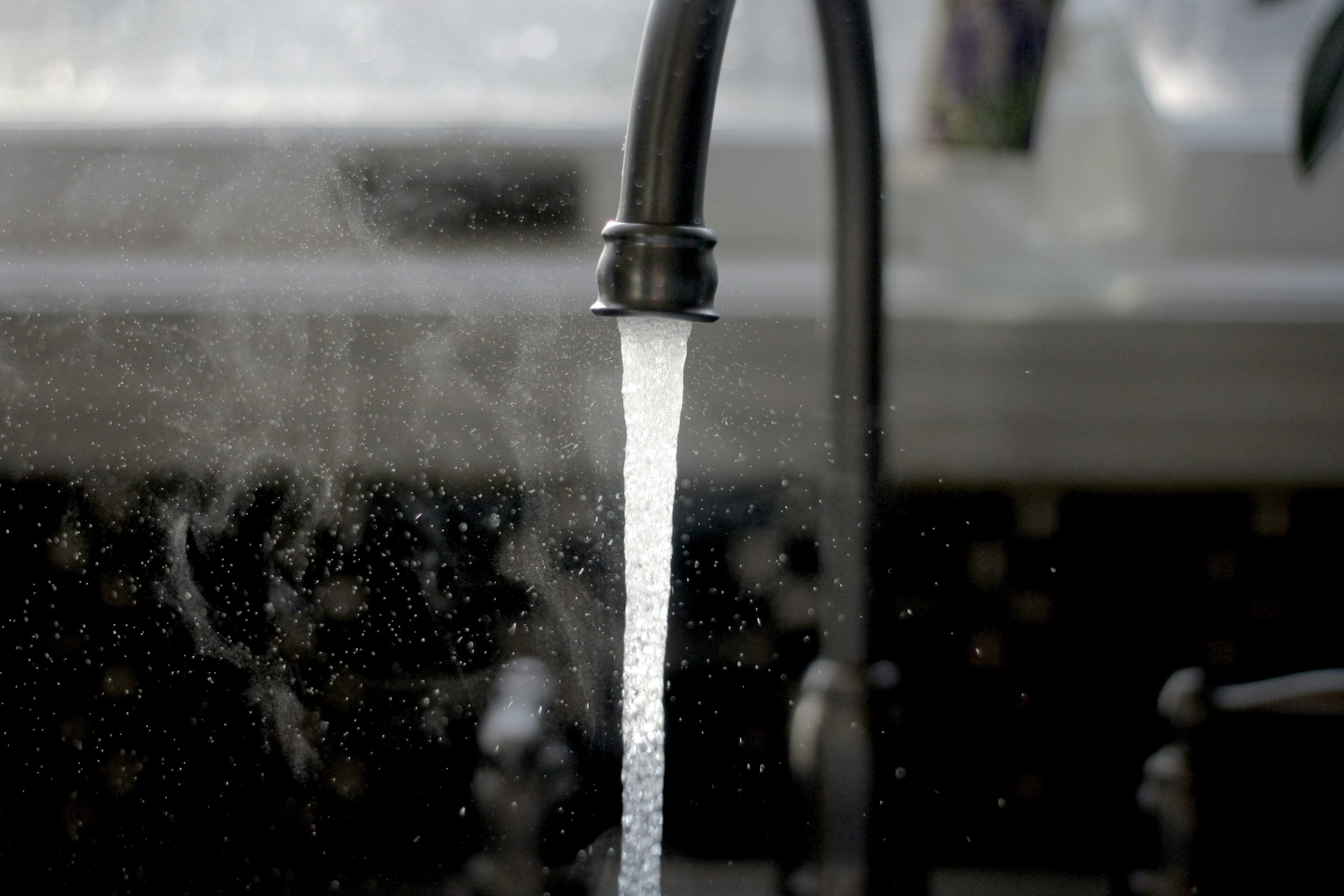 Riparato il guasto idrico: torna l’acqua a Valle San Bartolomeo e Valmadonna
