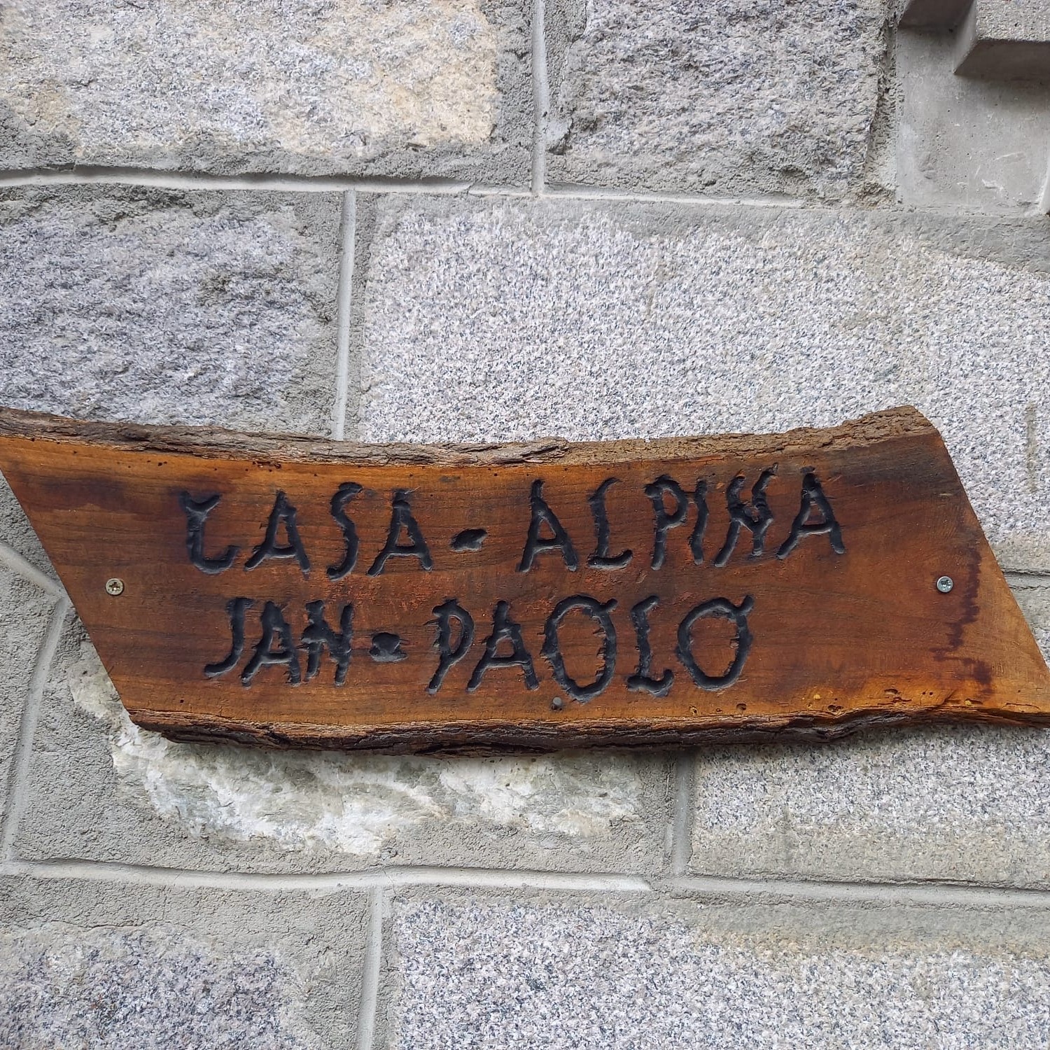 Venerdì presentazione delle attività le iniziative e le attività della Casa Alpina San Paolo di Gressoney.
