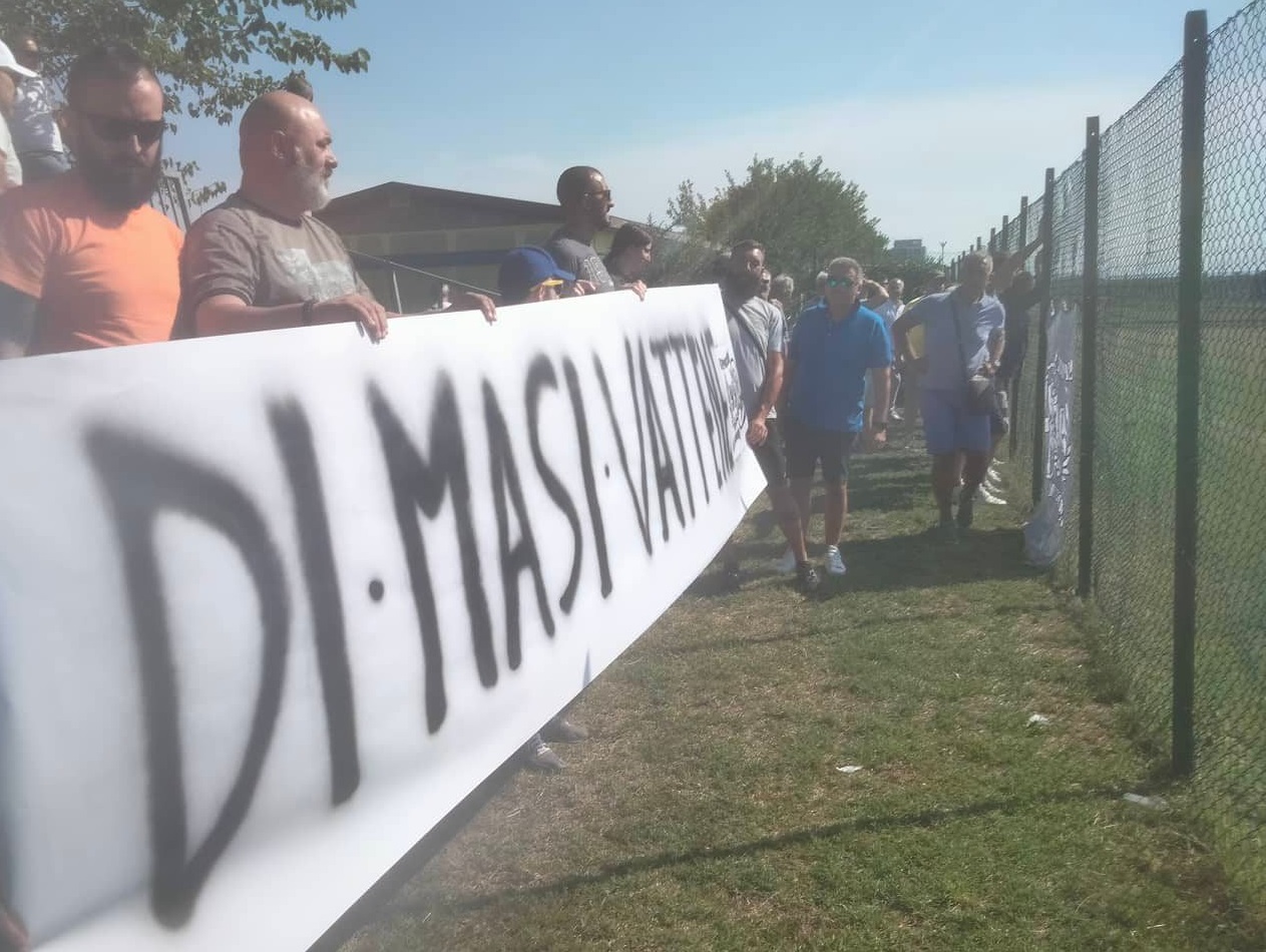 “Di Masi vattene”, l’urlo dei tifosi durante l’amichevole Alessandria-Torino Primavera