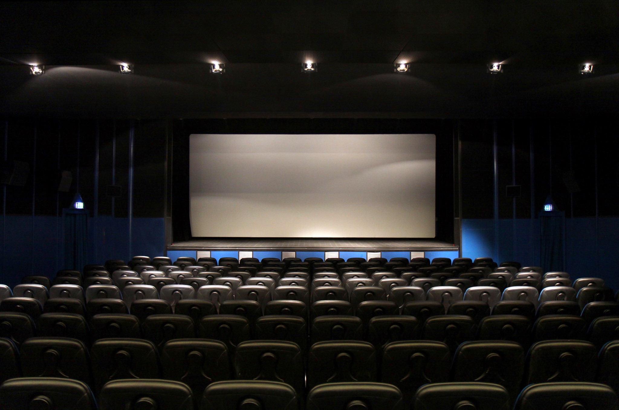 Più di un italiano su due non va più al cinema. Il Kristalli, però, tiene duro: “Ci provo, ma è l’ultima scommessa”