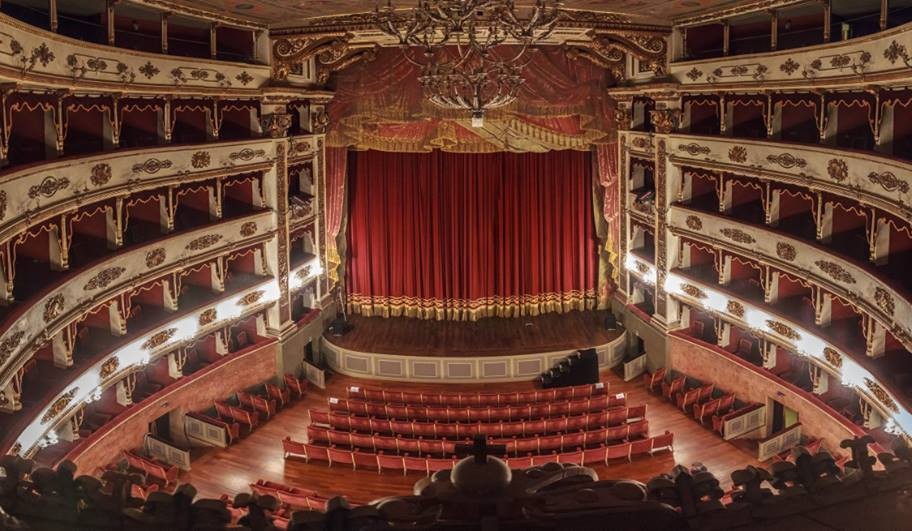 Torna il teatro a Casale: arriveranno Orlando, Lagioia, Cristicchi. Si parte il 15 ottobre