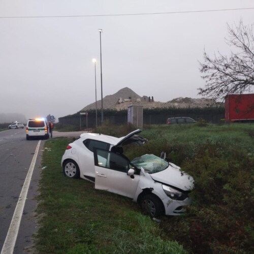 Grave incidente a Castelceriolo: auto contro un mezzo pesante