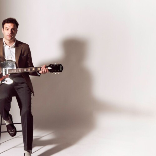 Travolgente musica da Londra questa sera con la PM Warson & His Band