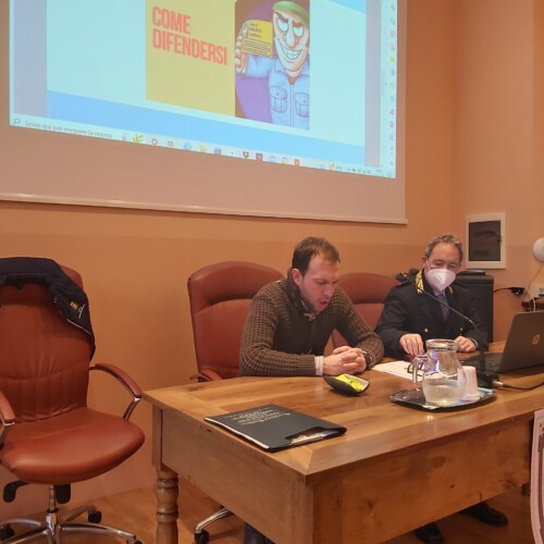 La Polizia Municipale di Casale incontra gli ospiti della Residenza Giumelli per aiutarli a difendersi dalle truffe