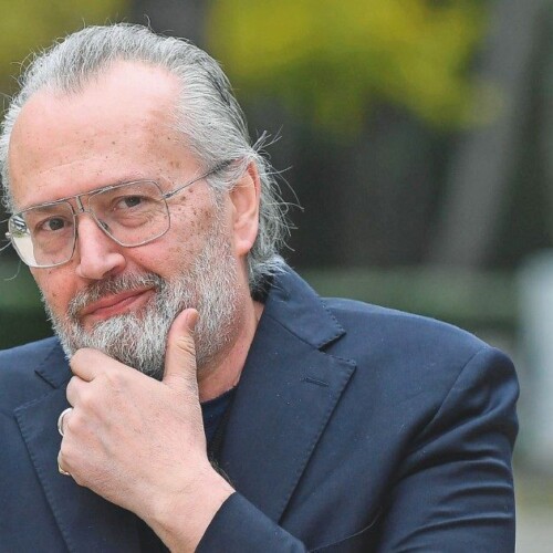 Uno spettacolo da costruire con tutti questa sera a Gavi: Bebo Storti racconta la storia dell’amianto