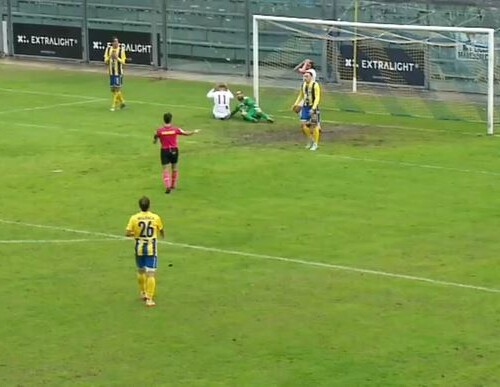 L’ex grigio Fischnaller sciupa, l’Alessandria ringrazia: con la Fermana è 0-0