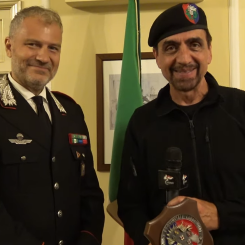 L’inviato Valerio Staffelli mostra il lavoro dei Carabinieri di Alessandria