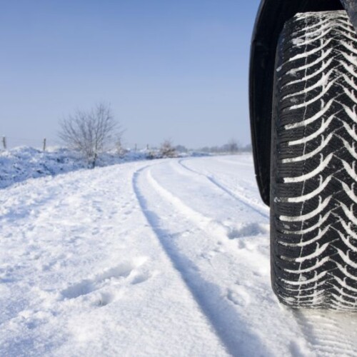 Obbligo di pneumatici invernali o catene a bordo. L’elenco delle strade di Anas