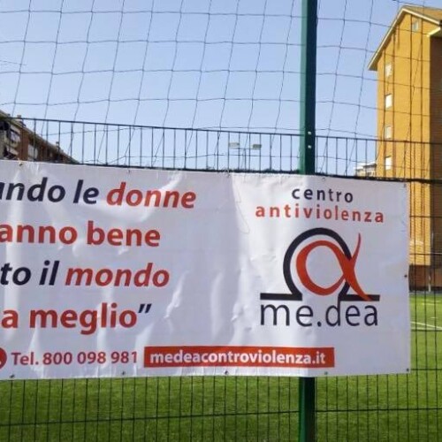 Domenica ad Alessandria un torneo di calcetto femminile: il ricavato sarà destinato a me.dea onlus