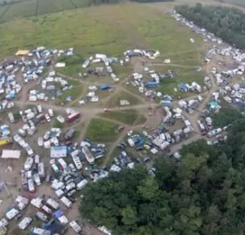 Scontro sulla nuova norma anti-rave. Opposizioni e giuristi attaccano. Nel Casalese, però, “la stretta” convince