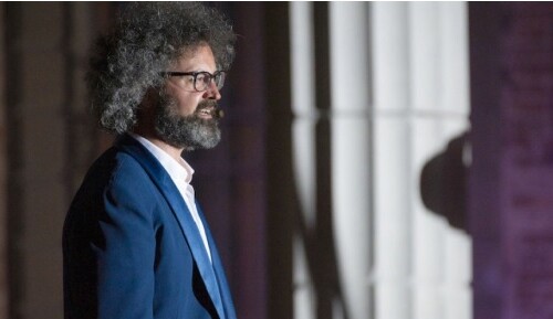 Il 18 novembre Simone Cristicchi al Teatro Municipale di Casale con lo spettacolo “Paradiso – Dalle tenebre alla luce”