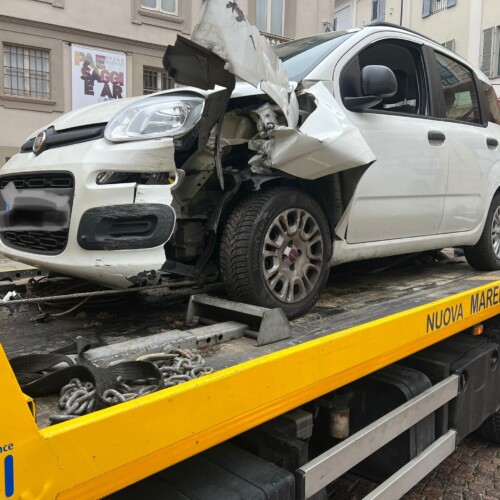 Incidente in piazza della Libertà ad Alessandria: una persona ferita