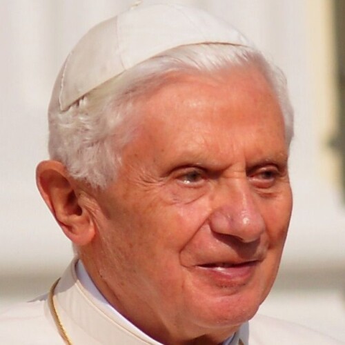 Addio a Benedetto XVI: quando, da Cardinale, partecipò ad Alessandria alla processione della Madonna della Salve