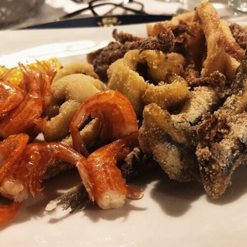 Al Gambero Rosso di Alessandria il pesce originale da Mazara del Vallo: “E da un mese anche la friggitoria”