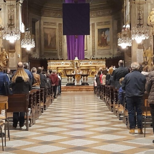 Il piccolo Kirill fuggito dalla guerra e a Natale battezzato a Valenza