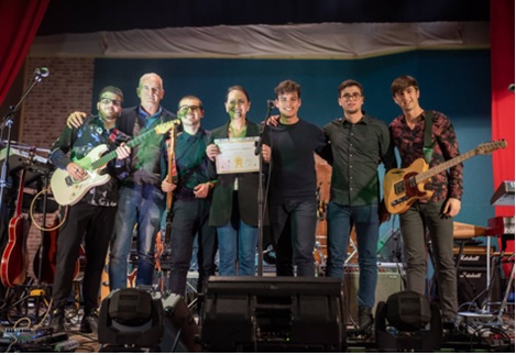 Gli Esuvia vincono il contest “Una nota per la vita”
