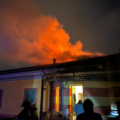Incendio a Gavi: oggi ulteriori verifiche dopo il rogo