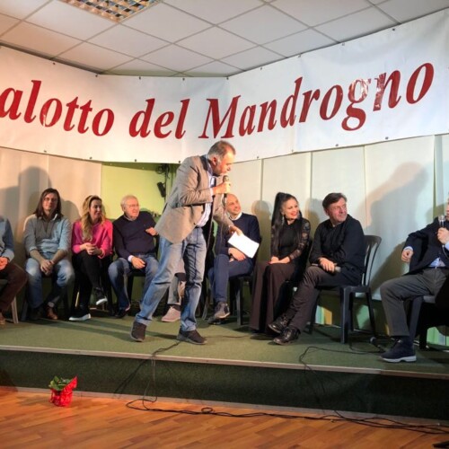 Questa sera il Salotto del Mandrogno al Centro Incontro del Cristo