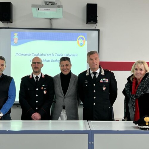 A Valenza lezione di educazione ambientale all’Istituto Cellini col Nucleo Operativo Ecologico dei Carabinieri