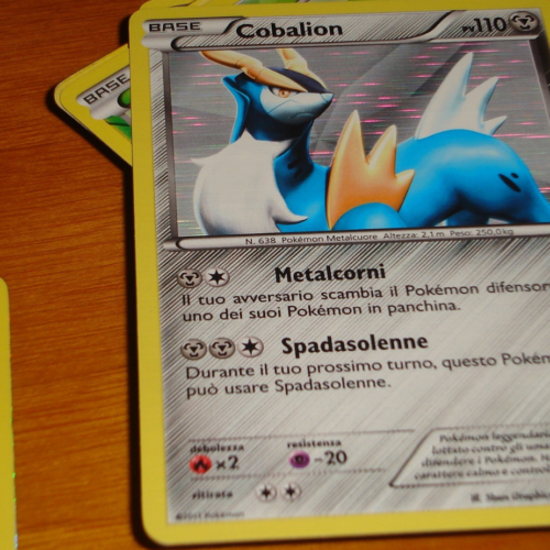 Vendono carte Pokemon online a Milano senza consegnarle, 4 indagati