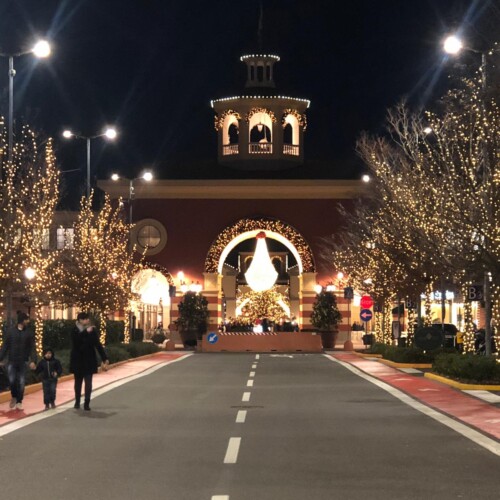 Per l’avvio dei saldi orario prolungato all’Outlet: “Ci aspettiamo di tornare ai numeri del 2019”