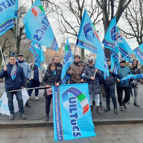 Sciopero e manifestazione lavoratori gruppo Battistolli: “Pronti a incrociare ancora le braccia”