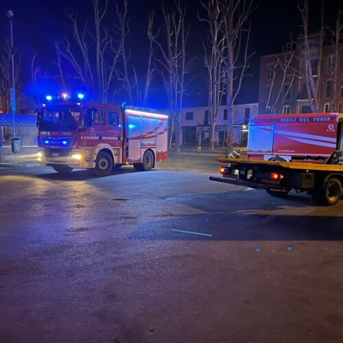 Spento un incendio nel parcheggio sotterraneo del centro commerciale Pacto di Alessandria