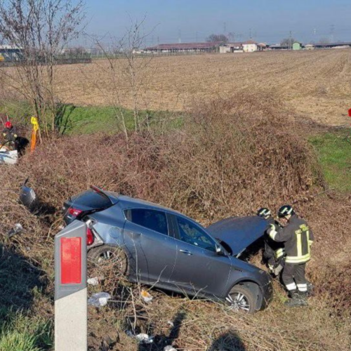 Incidente stradale sulla SS9 Emilia a Montanaso Lombardo. Quattro persone coinvolte
