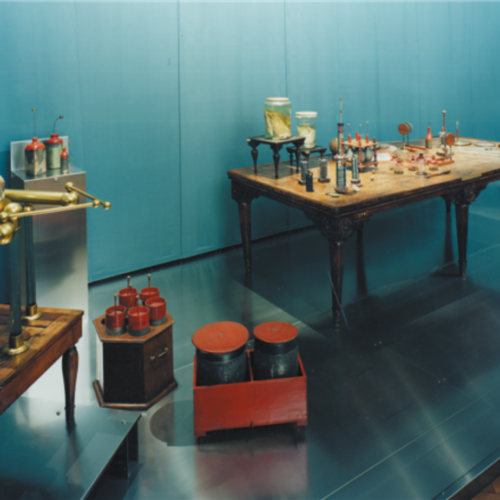Le collezioni del Museo per la Storia di Pavia: un viaggio nella fisica di Alessandro Volta