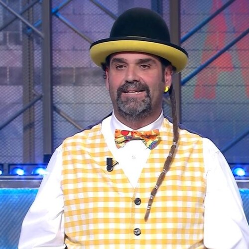 “Un clown a teatro in…equilibrio” domenica 30 aprile al Teatro San Francesco