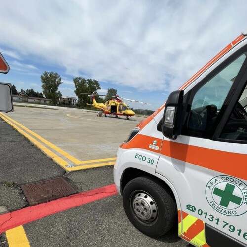 Si accascia a terra dopo arresto cardiaco: salvato in extremis