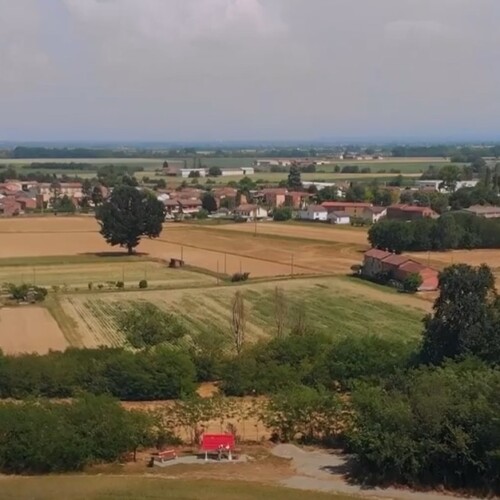 Borgoratto diventa il “Paesi degli Artisti” e promuove in un video le sue “Terre Belle”