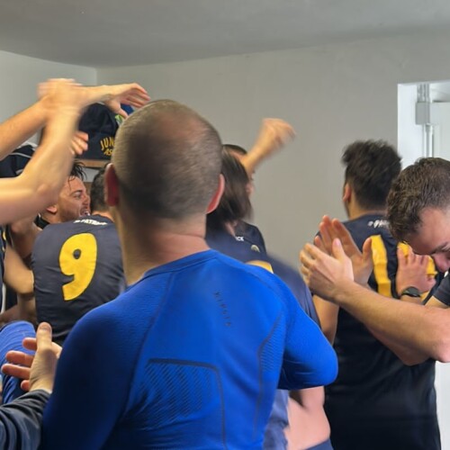 Junior Asca promossa in Seconda Categoria: scatta la festa gialloblu