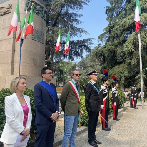 Alessandria festeggia la Repubblica. Le [FOTO] della cerimonia in Corso Crimea