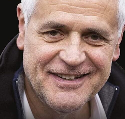 Oggi alle 18 Roberto Formigoni alla Canotteri Tanaro per “Una storia popolare”