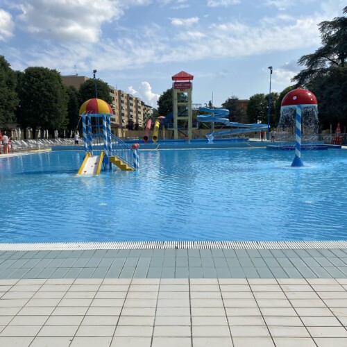 La Piscina di Voghera apre la stagione estiva: orari, servizi e novità