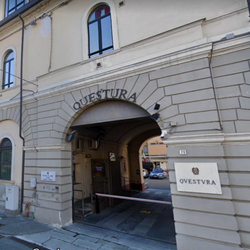 Controlli della Polizia a Isola Sant’Antonio, arrestate due persone accusate di spaccio di droga