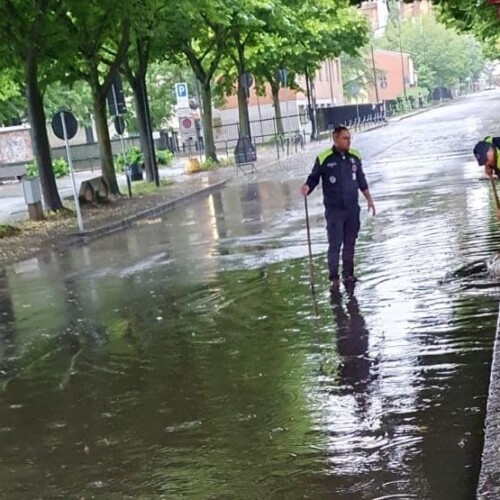 Maltempo a Valenza: qualche allagamento in via Camurati e al parcheggio del supermercato Coop
