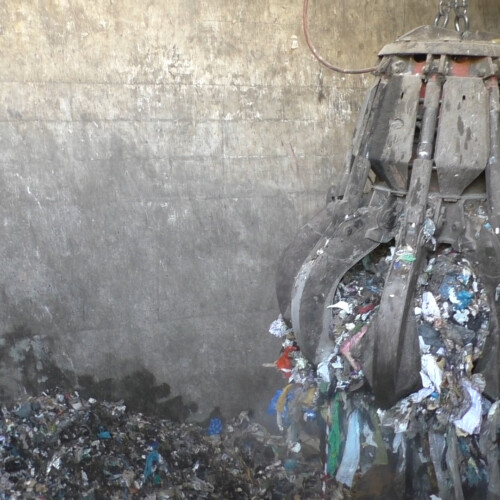 Rifiuti: “drammatica incertezza” per i lavoratori Aral. Ma un’alternativa alla discarica di Solero c’è