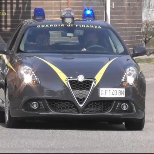 Sequestrati a Lodi oltre 17mila articoli di bigiotteria non conformi