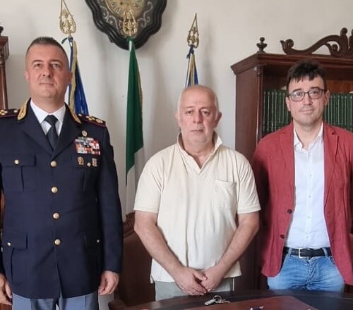 A Camagna il nuovo Comandante Provinciale della Polizia Stradale incontra il sindaco
